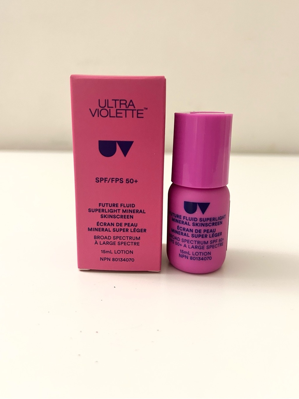 🌸ULTRA VIOLETTE Future Fluid SPF 50+ Superlight Mineral Sunscreen Mini 15 mL